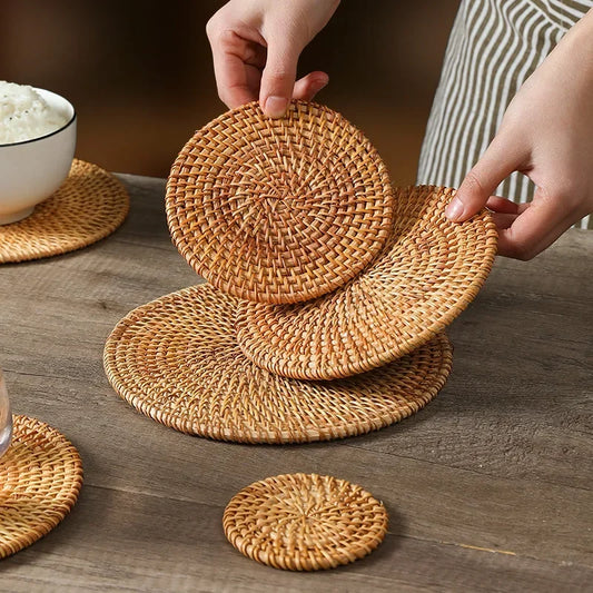 Handmade Round Rattan Insulated Table Mats Household Kitchen Heat Resistant Scald Resistant Dining Table Placemats Coasters
